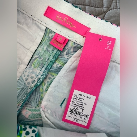 LILLY PULITZER GRETCHEN HIGH RISE SHORT
BOTANICAL GREEN HOLIDAY IN THE SUN NWT - Picture 14 of 16